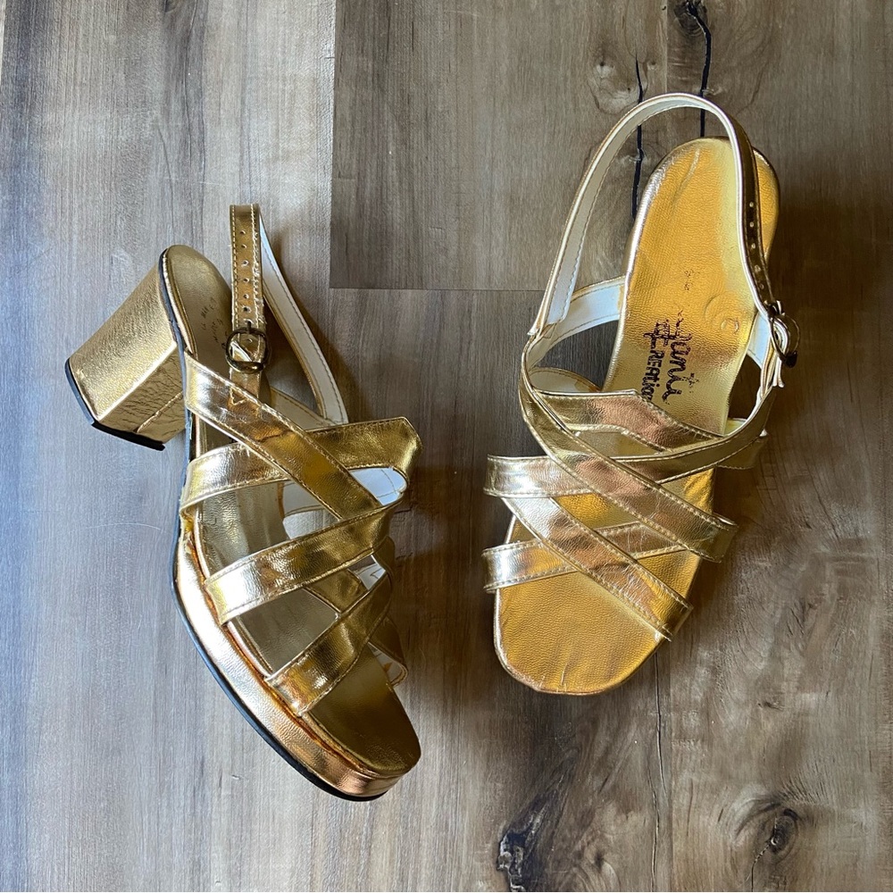 Vintage 70s Eleganti Creations gold metallic strappy pumps